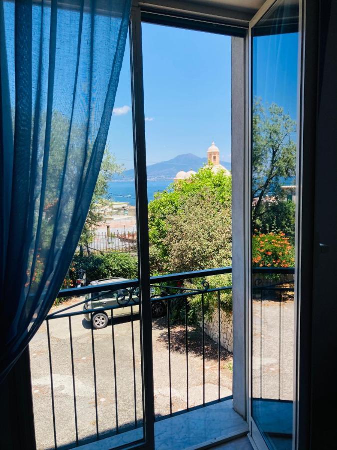 شقة فيكو إيكوينس  في La Terrazza المظهر الخارجي الصورة